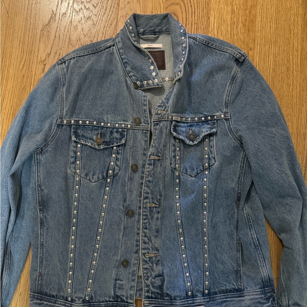 Guess studded denim jacket